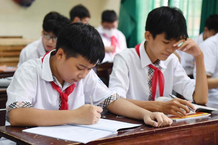 Quy định xét lên lớp THPT mới nhất