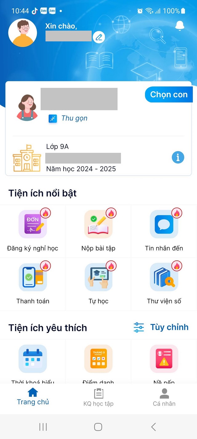 Tra cứu thông tin học sinh bằng cách nhấn chọn vào biểu tượng I màu xanh