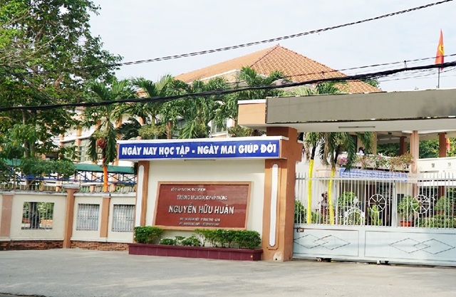 Điểm Chuẩn Trường THPT Nguyễn Hữu Huân: Mức Điểm Và Xu Hướng Tuyển Sinh