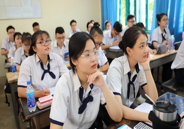 Điều kiện lên lớp và ở lại lớp theo quy định mới