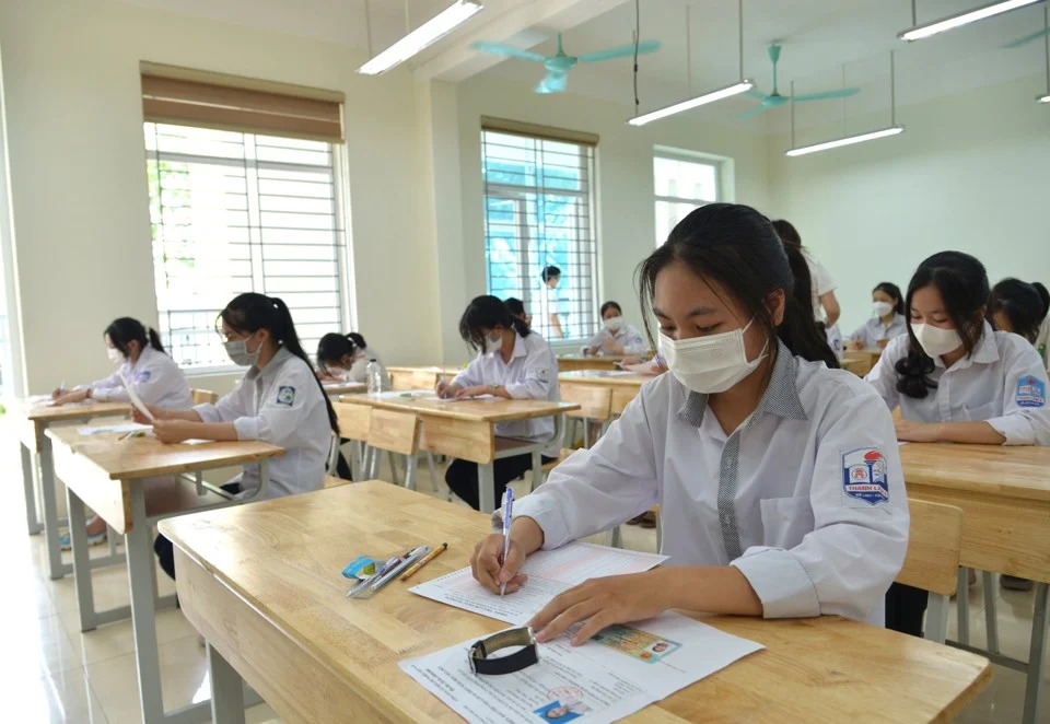 Yêu cầu riêng đối với tuyển sinh trường THPT chuyên